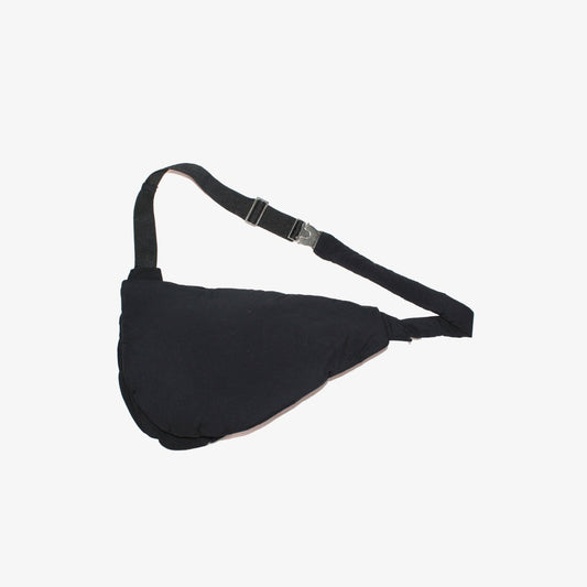 PUFFER SLING BAG